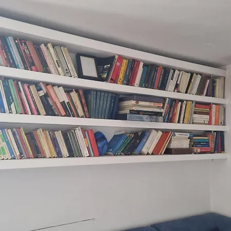 Casa Di Libri - Delizioso A 10 Min Da Trastevere Rome
